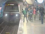 Metroda dehşet anları