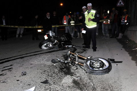 Ankara Polatlı Motor Kazası  : Kazada Çok Sayıda Suriyelinin Yaralandığı Öğrenildi.