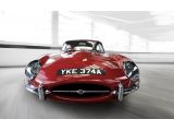 Jaguar E-Type turns 50 28.01.2011