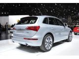 Audi Q5 Hybrid live in Geneva - 01.03.2011