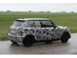 2013 MINI Cooper spy photo - 1.6.2011 / SB-Medien