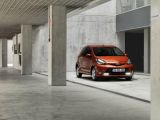 2012 Toyota Aygo facelift unveiled 