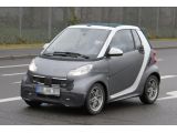 Smart fortwo second facelift spied
