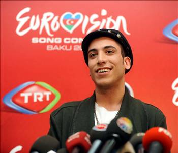 Eurovision şarkısına ünlüler ne dedi? 1