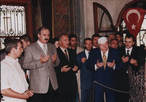 Hiç yayınlamayan kareleriyle Erbakan 47