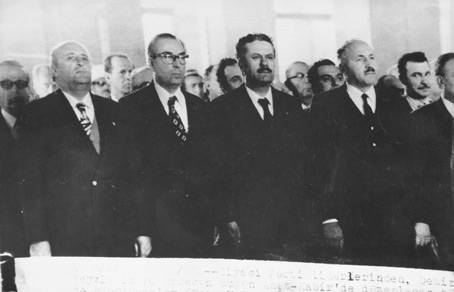 Hiç yayınlamayan kareleriyle Erbakan 52