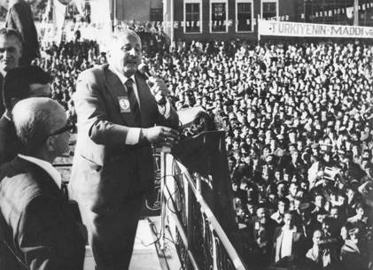 Hiç yayınlamayan kareleriyle Erbakan 8