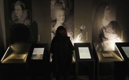 Dünyanın en çok merak ettiği sırlar bu raflarda 13
