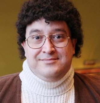 Rolleri için bin bir şekle giren Türk ünlüler 10
