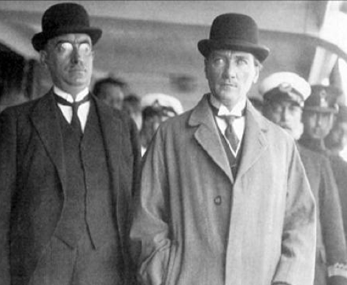 Cumhurbaşkanlığı tarafından hazırlanmış Atatürk'ün gün yüzüne çıkmamış fotoğrafları 15