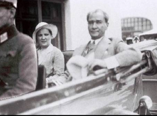 Cumhurbaşkanlığı tarafından hazırlanmış Atatürk'ün gün yüzüne çıkmamış fotoğrafları 26