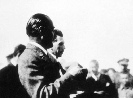 Cumhurbaşkanlığı tarafından hazırlanmış Atatürk'ün gün yüzüne çıkmamış fotoğrafları 40
