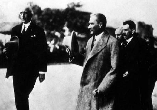 Cumhurbaşkanlığı tarafından hazırlanmış Atatürk'ün gün yüzüne çıkmamış fotoğrafları 41