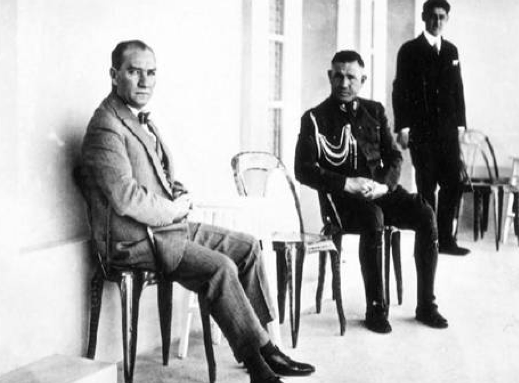 Cumhurbaşkanlığı tarafından hazırlanmış Atatürk'ün gün yüzüne çıkmamış fotoğrafları 46