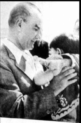 Cumhurbaşkanlığı tarafından hazırlanmış Atatürk'ün gün yüzüne çıkmamış fotoğrafları 52