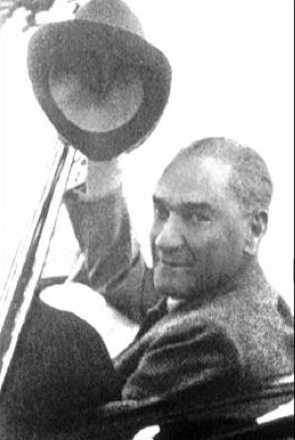 Cumhurbaşkanlığı tarafından hazırlanmış Atatürk'ün gün yüzüne çıkmamış fotoğrafları 59