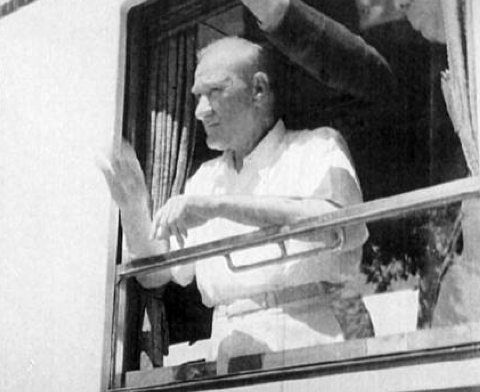Cumhurbaşkanlığı tarafından hazırlanmış Atatürk'ün gün yüzüne çıkmamış fotoğrafları 69