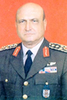 22 yıl o koltukta oturan tek isim 21