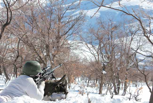 PKK'nın sığınağına baskın 3