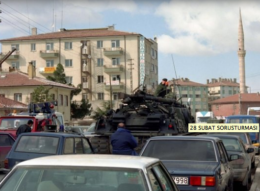 Anandolu Ajansı 14 yıl sonra arşivinden çıkardı. İşte 28 Şubat'ın hiç görmediğiniz o fotoğrafları 15