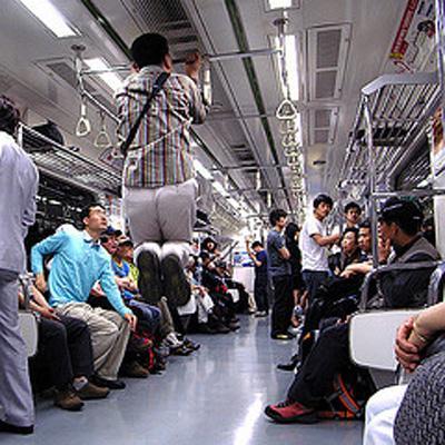 Dünya metrolarından komik kareler 12