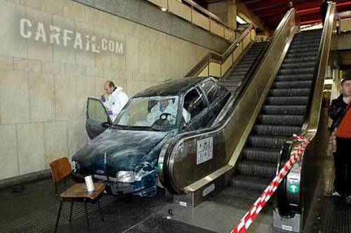 Dünya metrolarından komik kareler 8