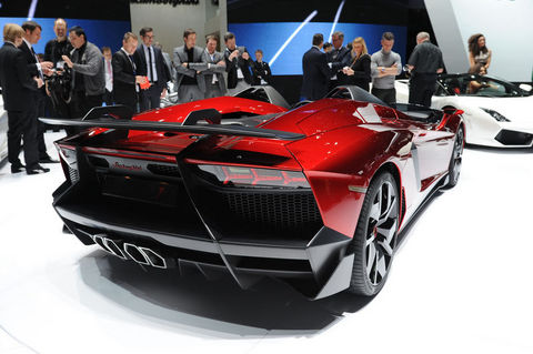 Lamborghini Aventador J! 3