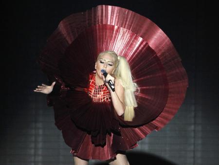 Bir kez daha Lady Gaga 16