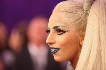 Bir kez daha Lady Gaga 21