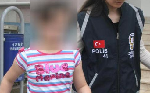 Sırtında bıçakla ambulans bekledi 3