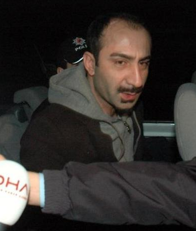 Ünlü olur olmaz ilk eşlerini değiştirdiler 5