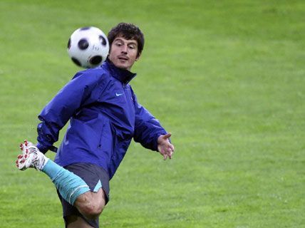 Emre'nin vukuatları bitmiyor! 28