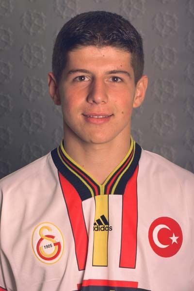 Emre'nin vukuatları bitmiyor! 3