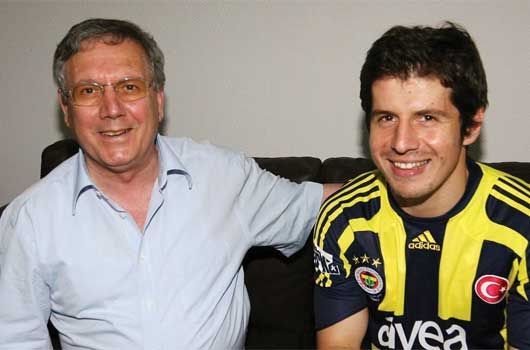 Emre'nin vukuatları bitmiyor! 35