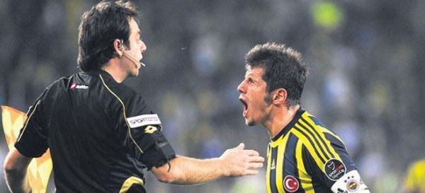 Emre'nin vukuatları bitmiyor! 47
