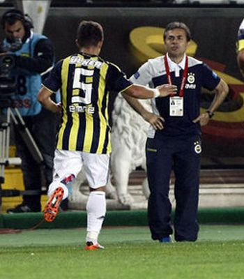 Emre'nin vukuatları bitmiyor! 58