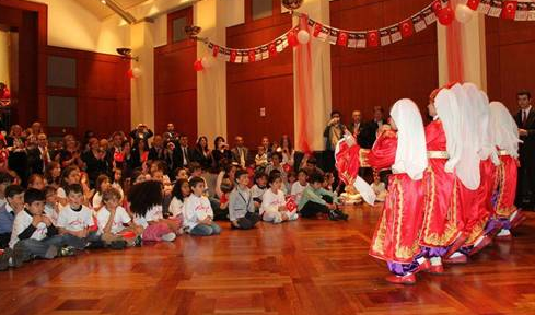 Yurtta 23 nisan çoşkusu böyle yaşanıyor! 34