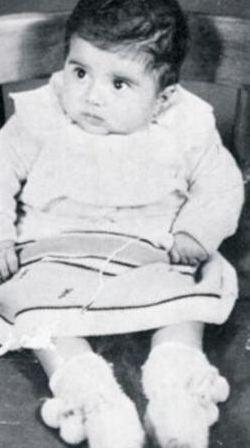 Bu küçük kız şimdi çok ünlü 34