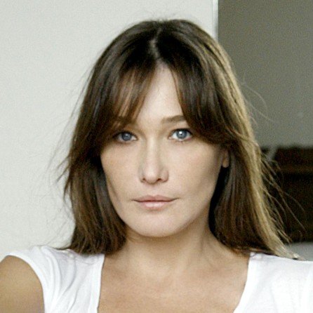 Carla Bruni ne hale geldi! 11