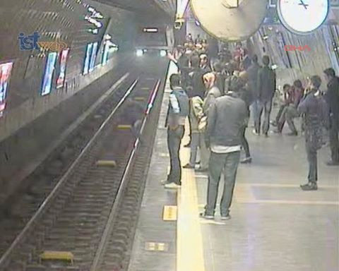 Metroda dehşet anları 3