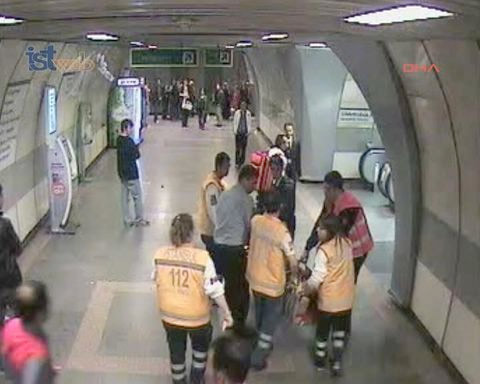 Metroda dehşet anları 8