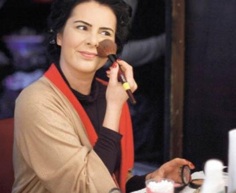 Dizi setlerinde şekilden şekilde giren ünlüler 48