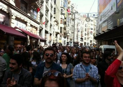Beyoğlu'nda 'Şehir Tiyatroları' eylemi! 18
