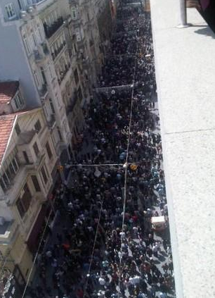 Beyoğlu'nda 'Şehir Tiyatroları' eylemi! 30