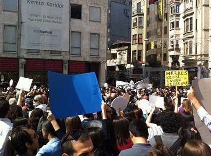 Beyoğlu'nda 'Şehir Tiyatroları' eylemi! 4
