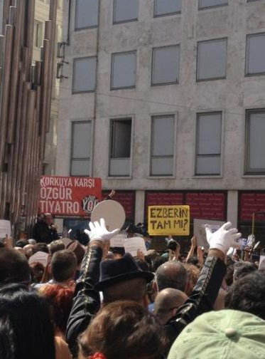 Beyoğlu'nda 'Şehir Tiyatroları' eylemi! 8
