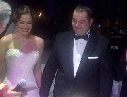 Ünlü çift güle oynaya Mardinler'e gitti 5