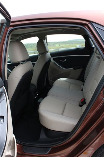 Hyundai i30 1.6 CRDi Elite Foto Galeri Arabam.com 19