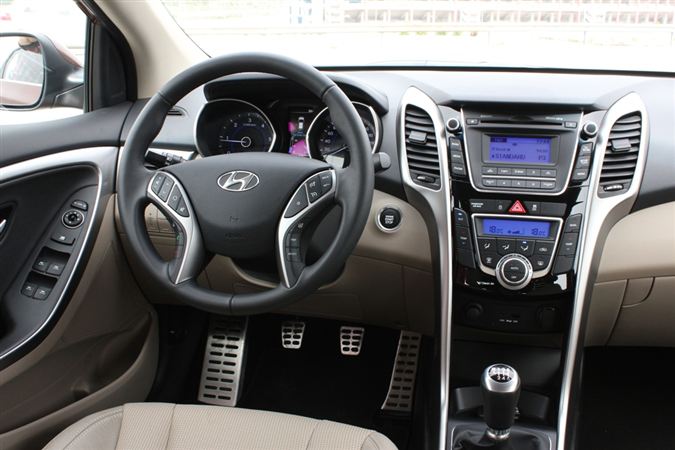 Hyundai i30 1.6 CRDi Elite Foto Galeri Arabam.com 23