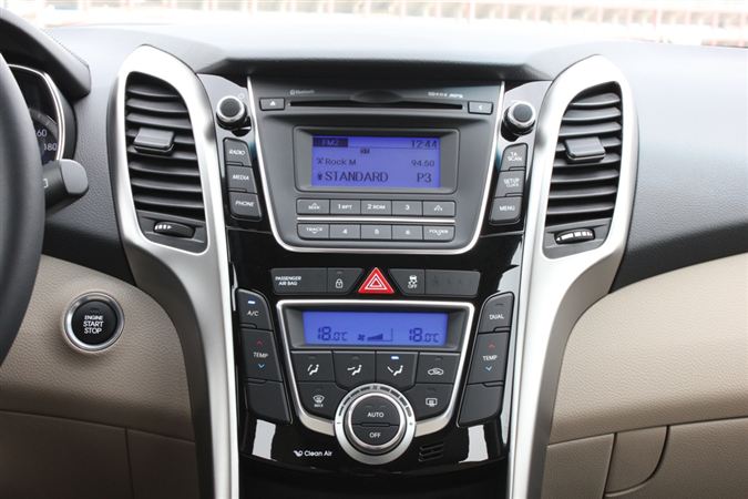 Hyundai i30 1.6 CRDi Elite Foto Galeri Arabam.com 24